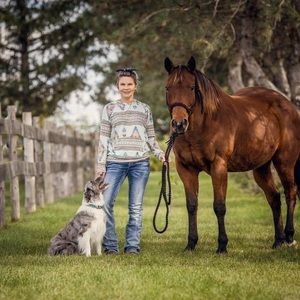 Meet your Posher, Karine